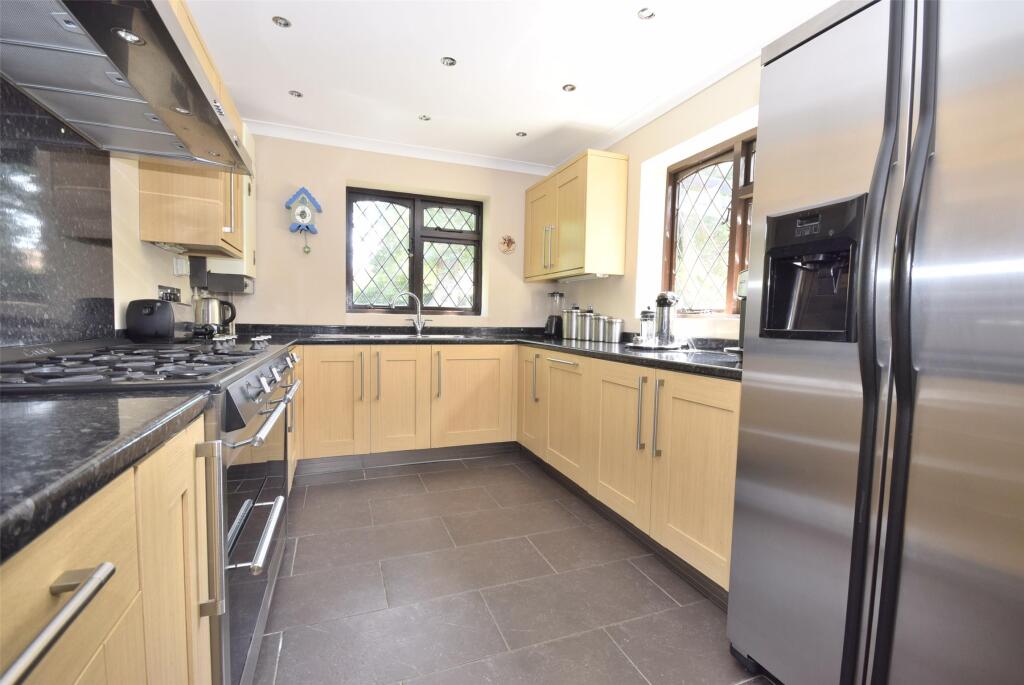 Main image of property: Hedingham Close, Horley, Surrey, RH6