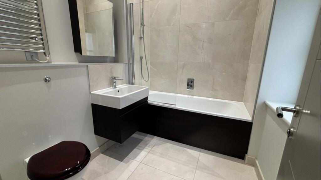 Apartment in Newcastle upon Tyne, Grainger Town - View 5