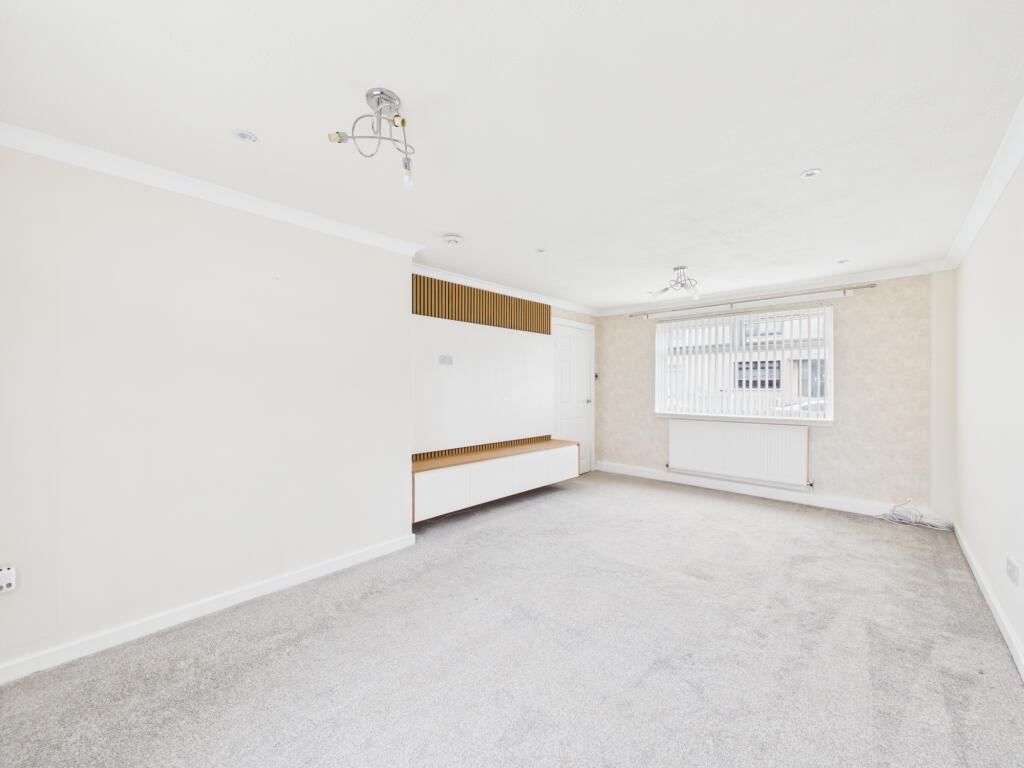 House in Kilmarnock - View 3