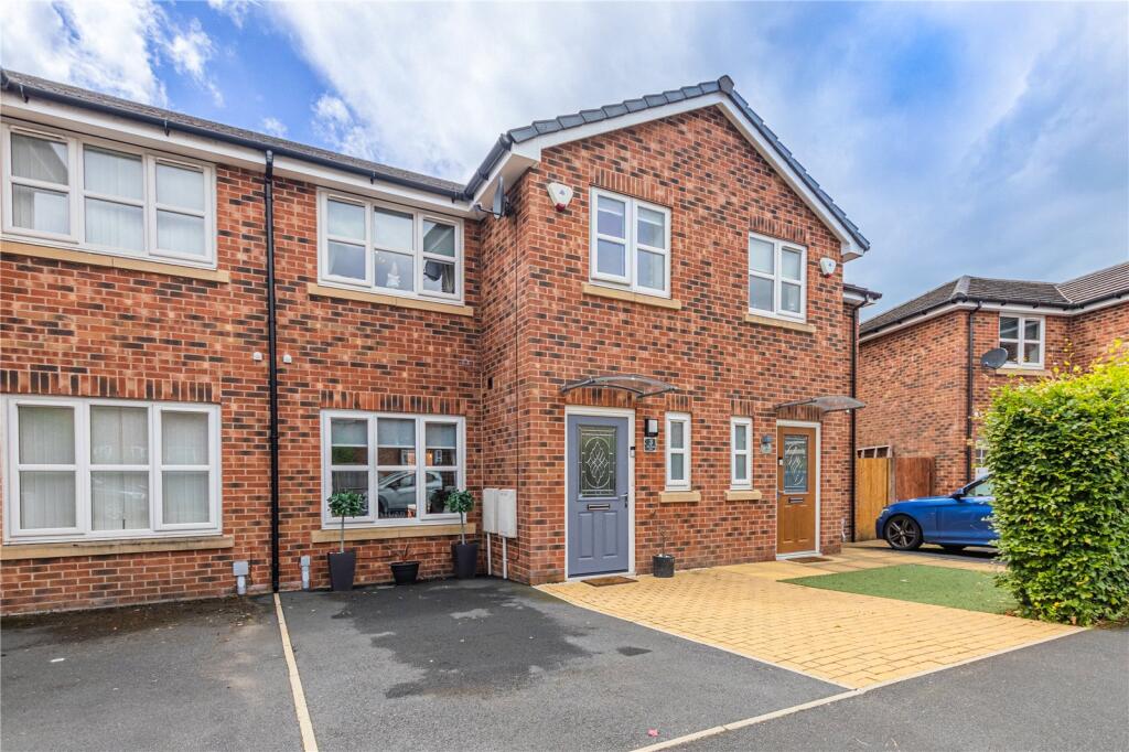 Main image of property: John Hogan Close, Royton, Oldham, Greater Manchester, OL2
