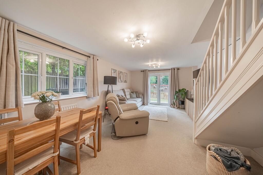 House in Haywards Heath, Southdowns Park - View 4