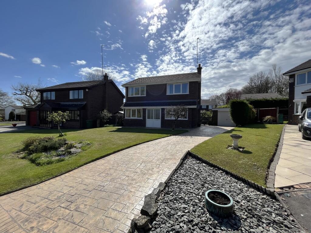 Main image of property: Willow Hey, Bromley Cross, Bolton, BL7