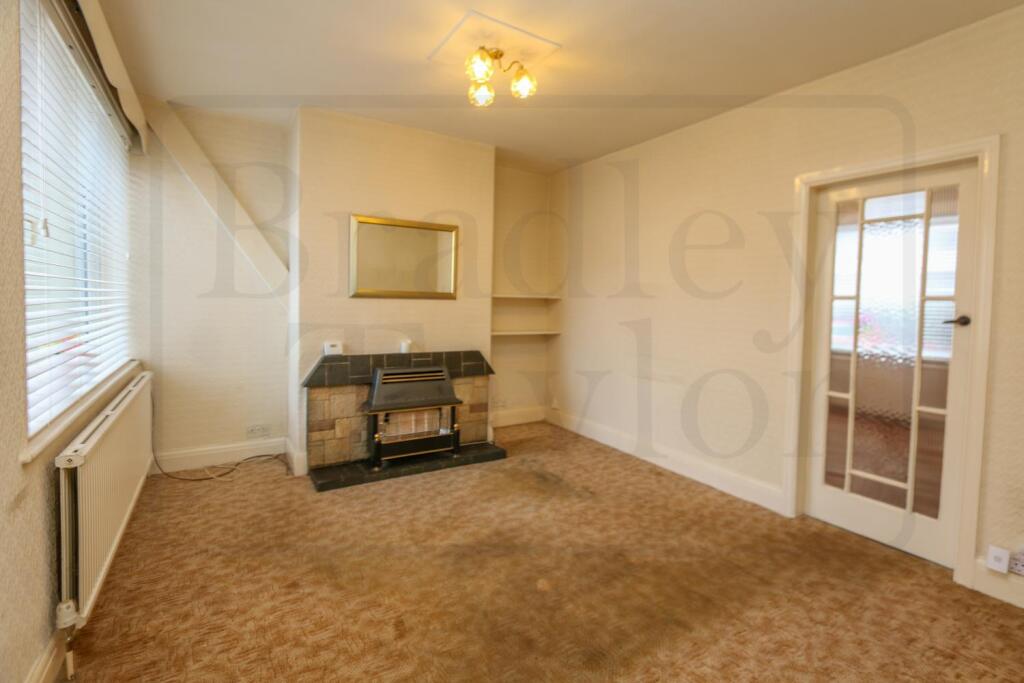 House in South Ribble, Middleforth Green, Penwortham - More