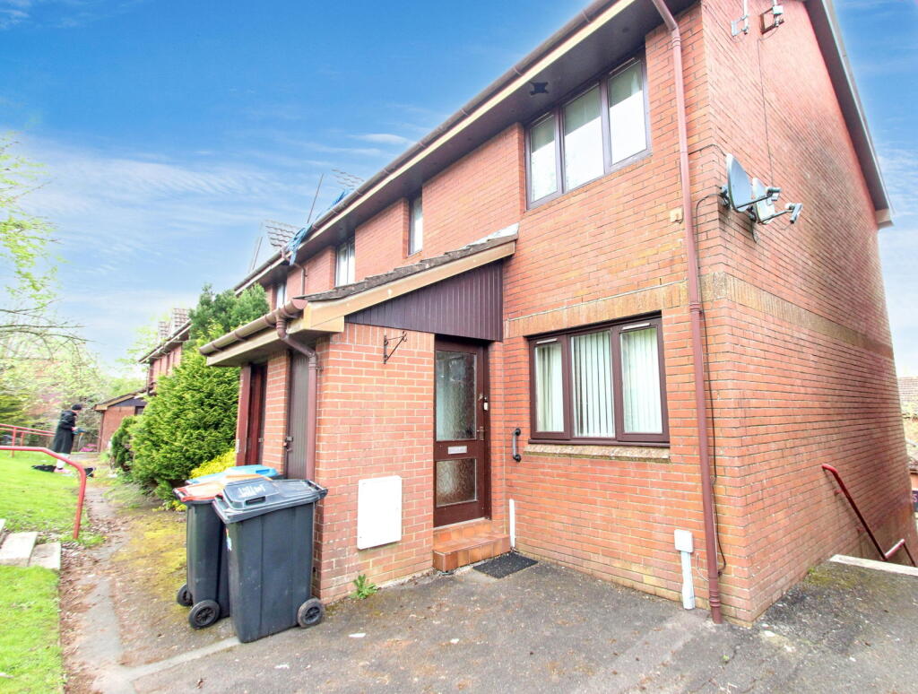 Main image of property: Kirkpatrick Court,Dumfries,DG2 7DG