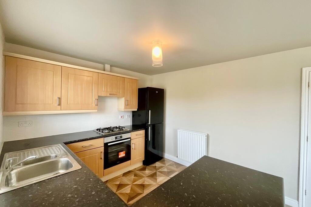 Grange Farm Drive, Aston, Sheffield, S26 2GY photo 4
