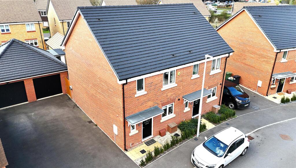 Main image of property: Honey Bee Street, Calcot, Reading