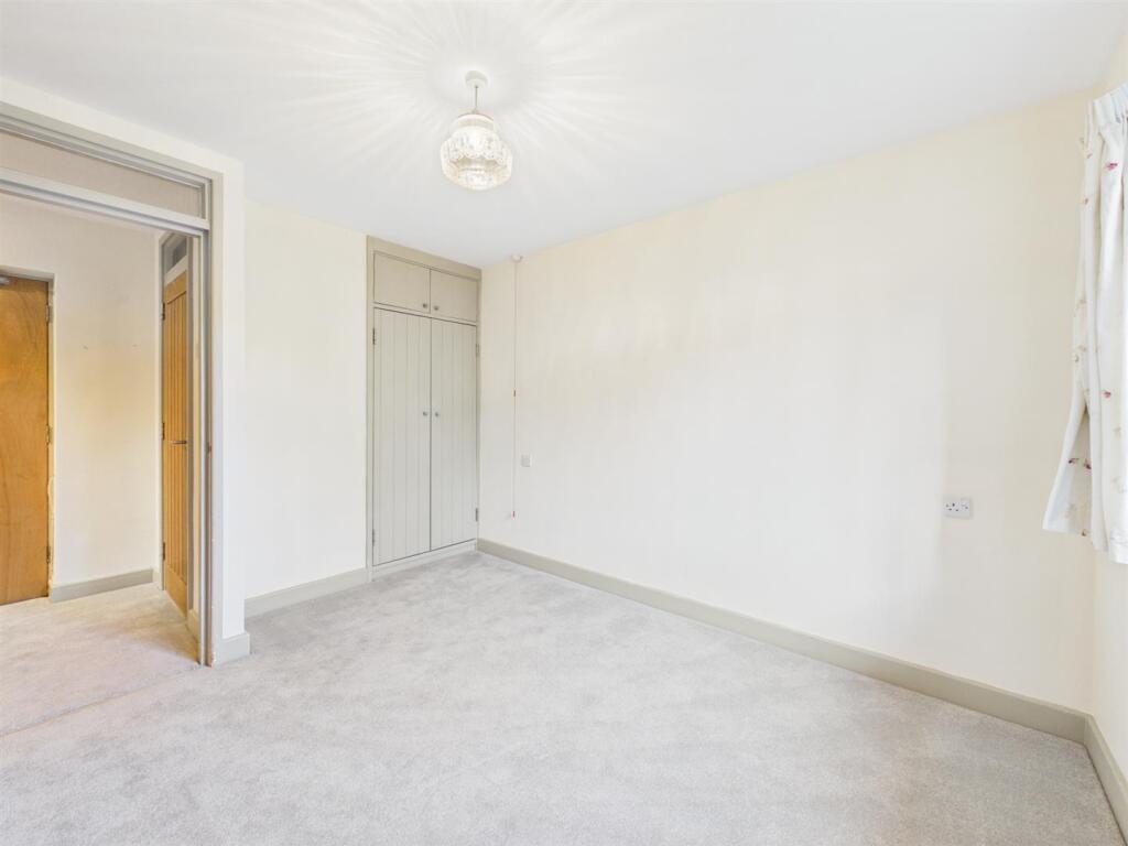 Apartment in Stratford-on-Avon, Stratford-upon-Avon - More