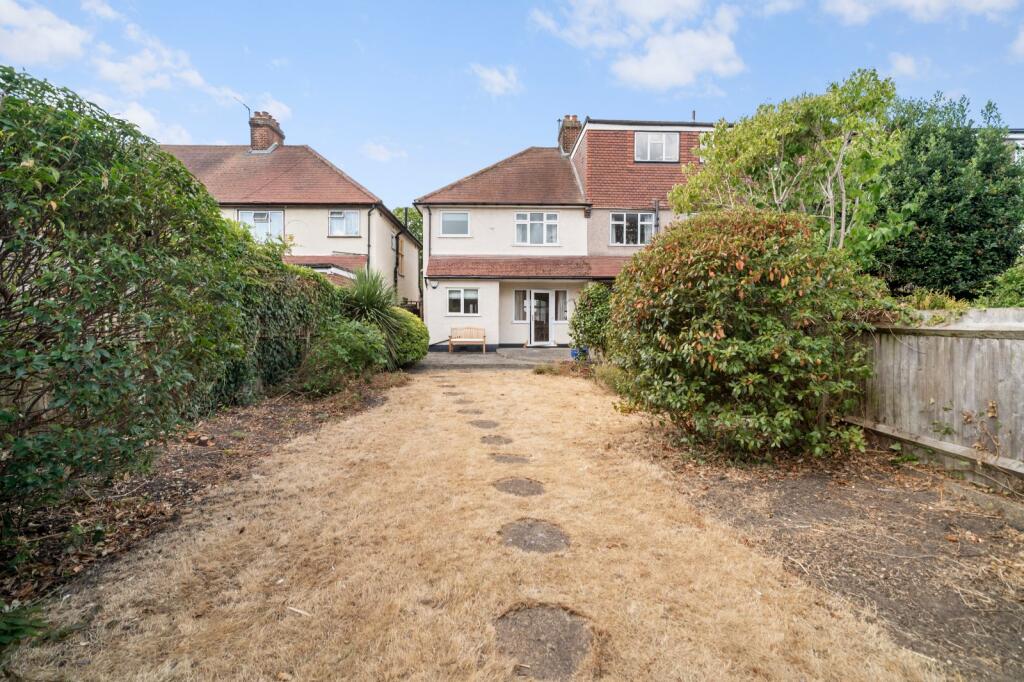 House in London, Merton Park - View 4