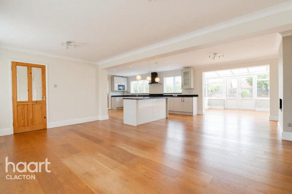 House in Colchester - View 4