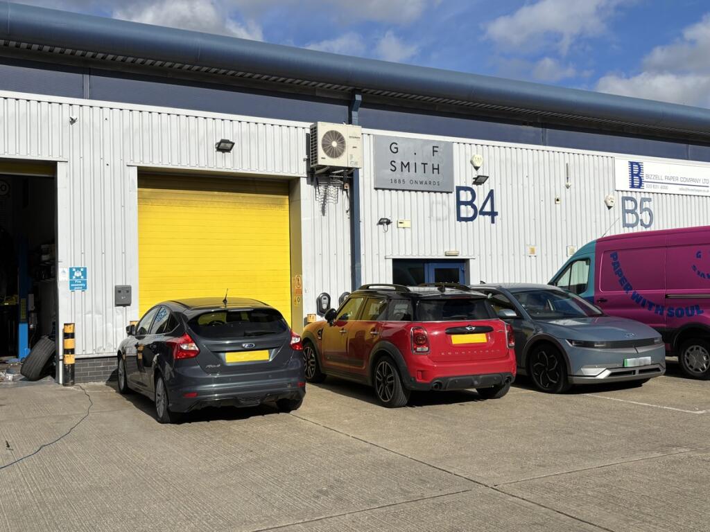 Main image of property: Unit B4 OYO, Crabtree Manorway North, Belvedere, Kent, DA17