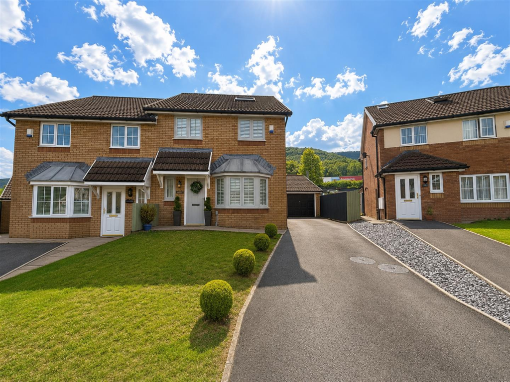 House in Cardiff - View 2