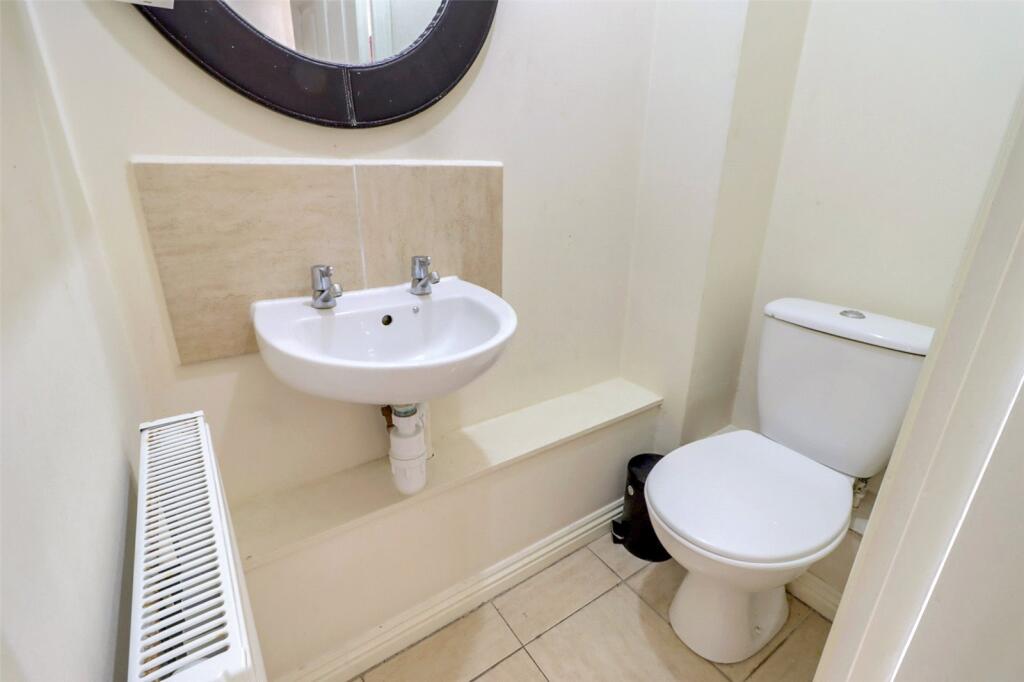House in Reading, Earley - View 5