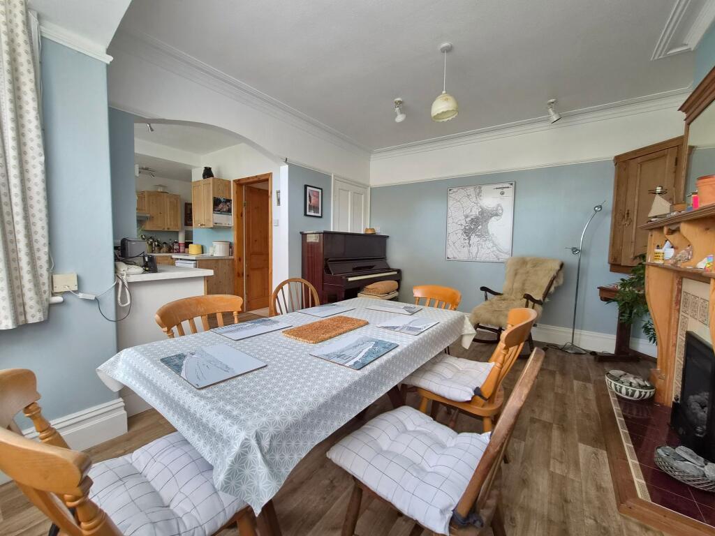House in York - View 5