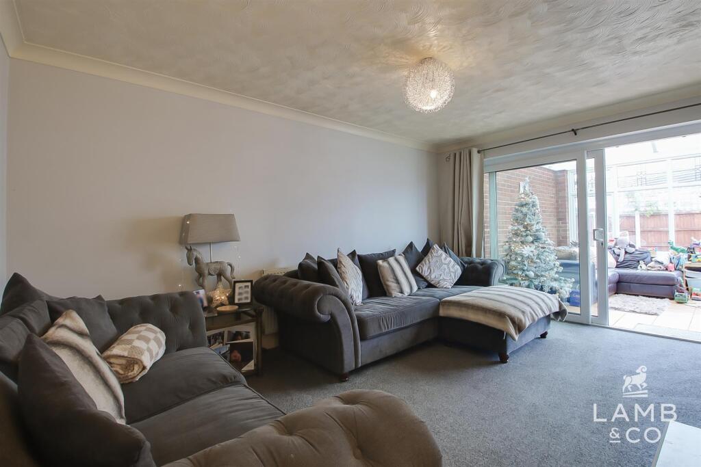 House in Clacton-on-Sea, Jaywick - View 5