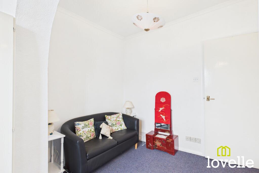 House in Cottingham, East Riding of Yorkshire - More