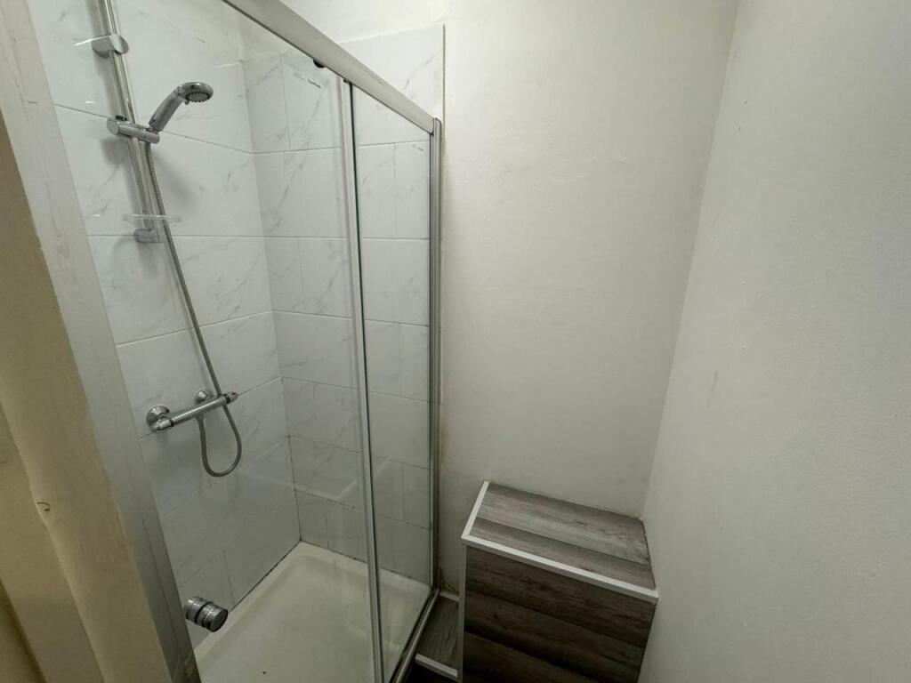 2 bedroom ground floor flat for rent