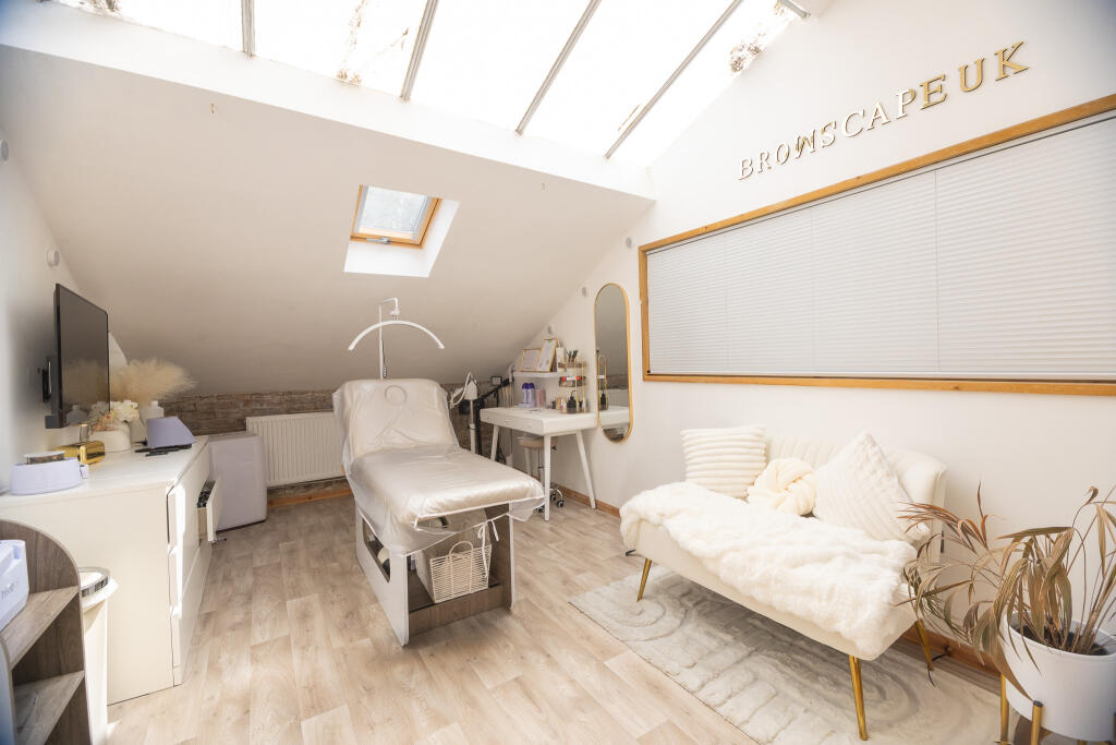 Beauty Room
