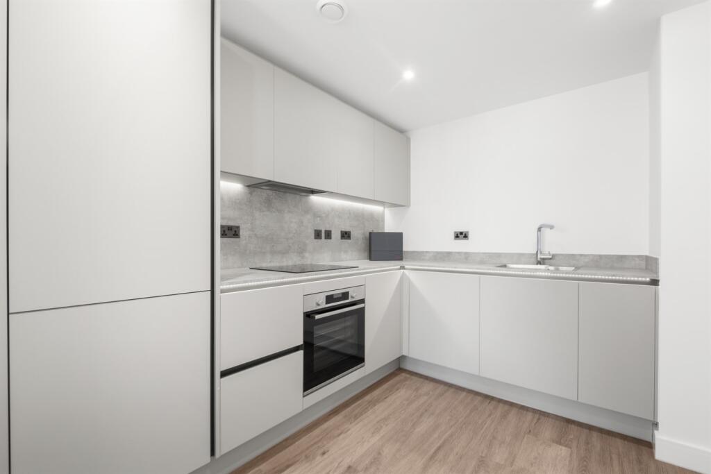 Additional image 4 of The Colmore, Snowhill Wharf, B4