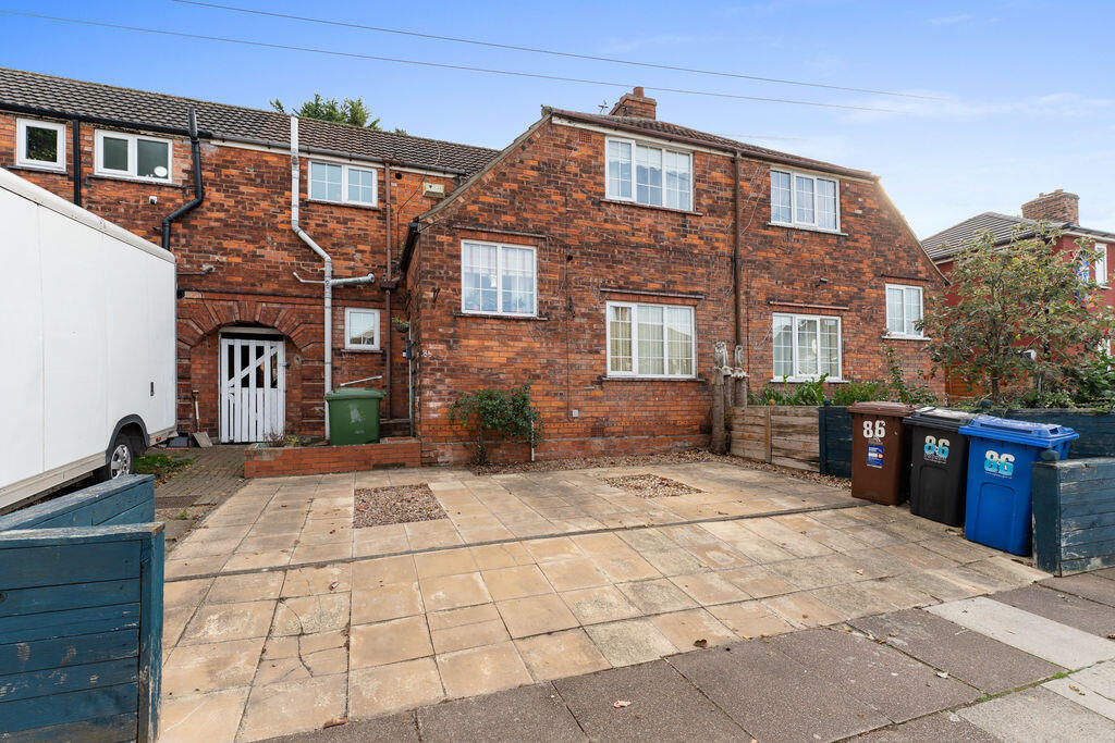 3-bed terraced on Milton Road, Grimsby, £79,950