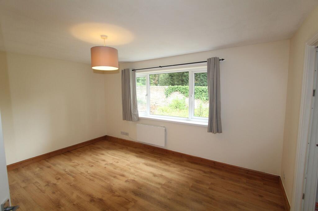 Apartment in Sheffield - View 5