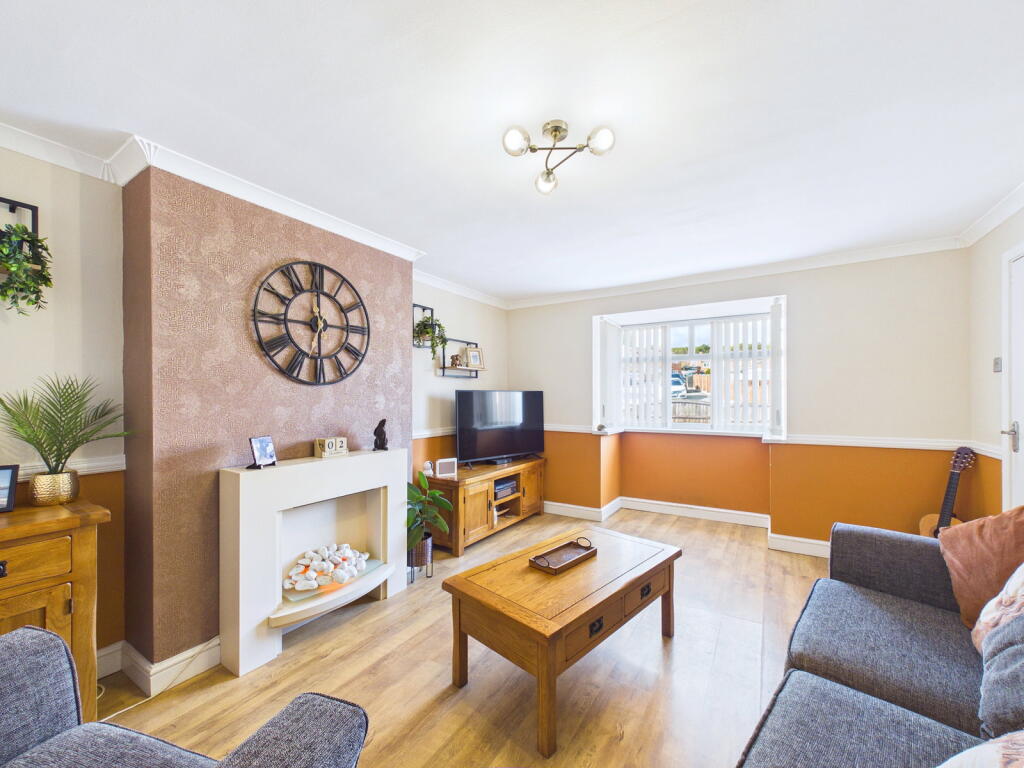 House in Nottingham - View 2