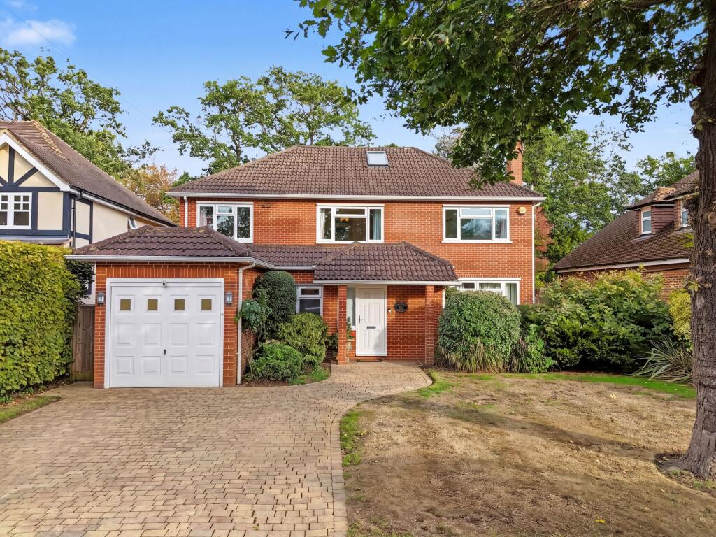 Main image of property: Kenwood Drive, Hersham, KT12