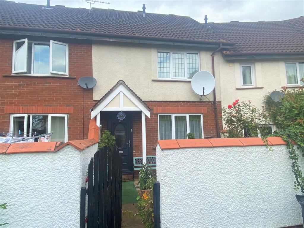 Main image of property: Bradford Close, Taunton