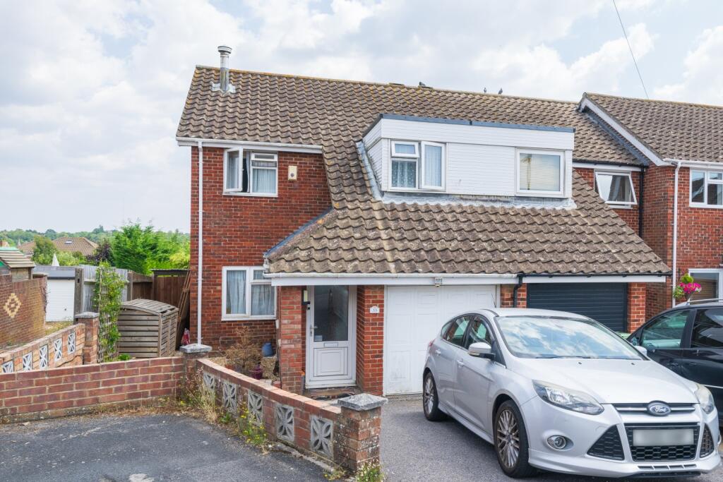 Garstons Close Titchfield, PO14 4EP, Garstons Close Titchfield