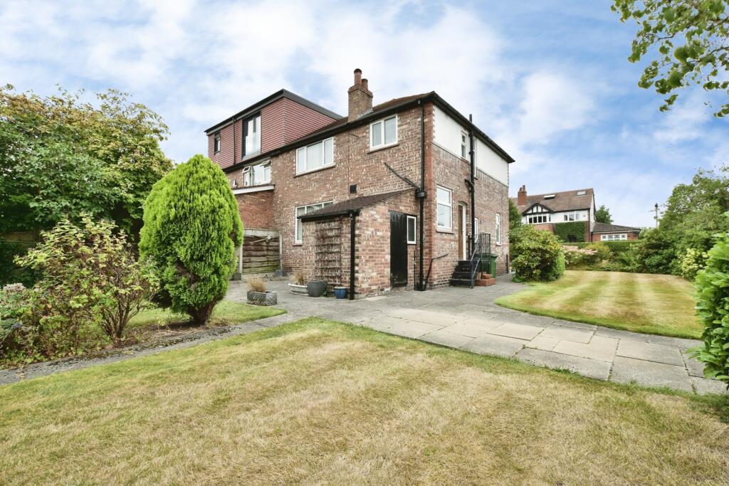 House in Trafford, Greater Manchester - View 5