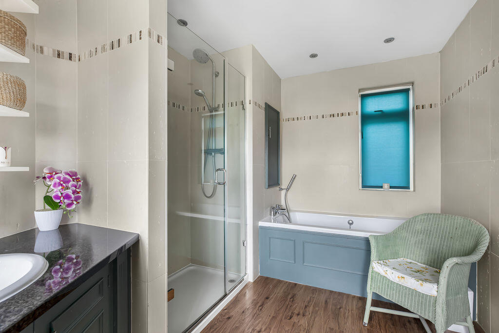 Additional image 27 of Glen Road, Eldwick