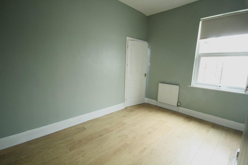 High Street, Connah's Quay photo 4
