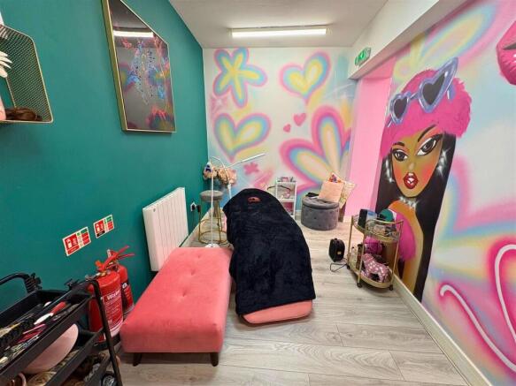Room 2b (edit).jpg