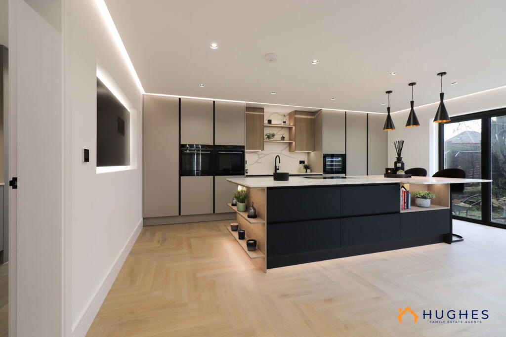 Main image of property: Lodge Moor Road, Lodge Moor, Sheffield