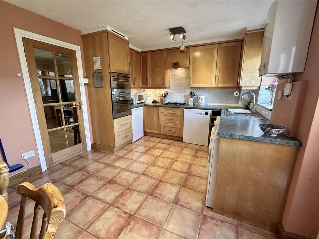 Additional image 9 of Meadow Road, Alcester