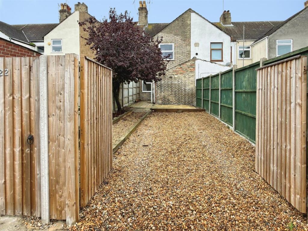 House in Norwich - View 2