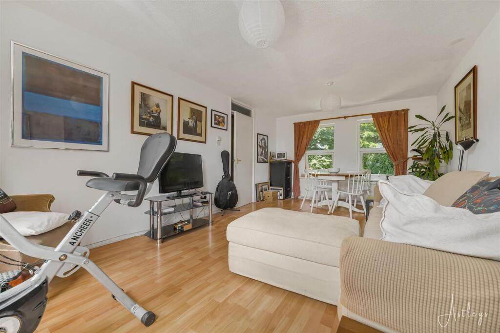 Apartment in Swansea, Olchfa, Killay - More
