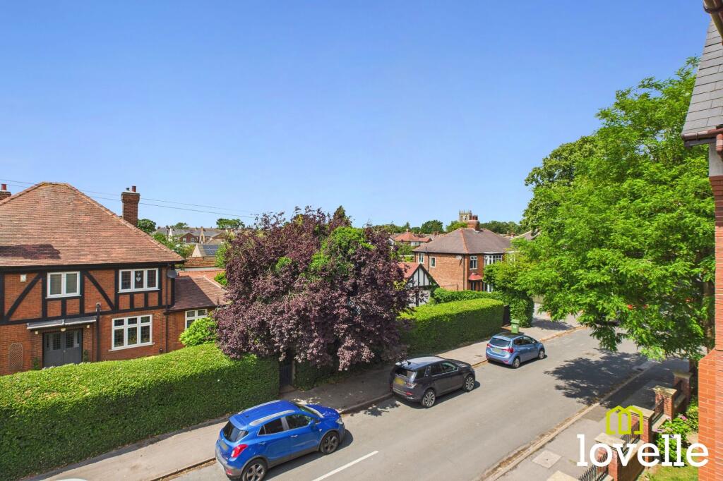 Apartment in Cottingham, East Riding of Yorkshire - View 4