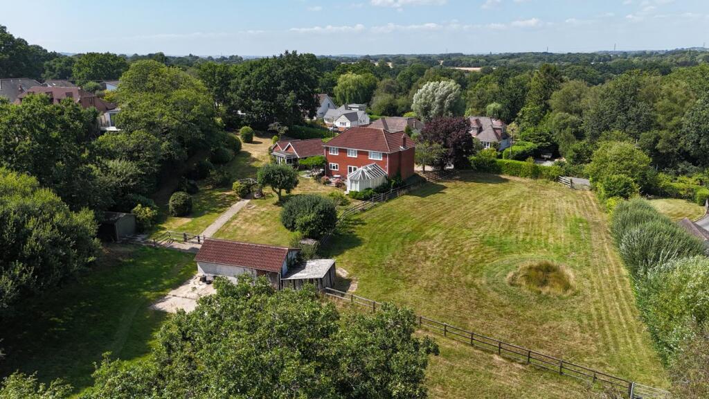 Main image of property: Lonnen Road, Wimborne, BH21