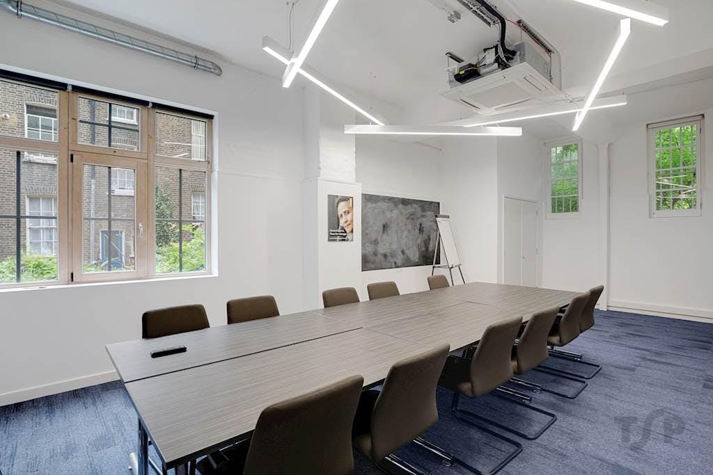 07f92783769TSPJJSwinton St7 1small.jpg