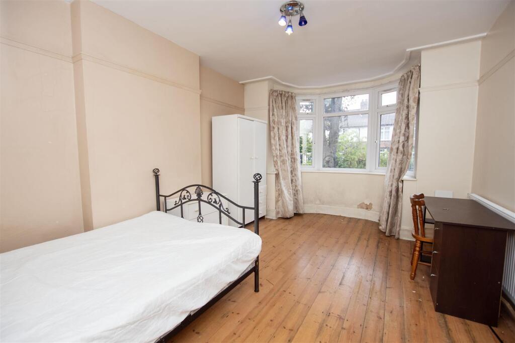 4 bedroom house for rent