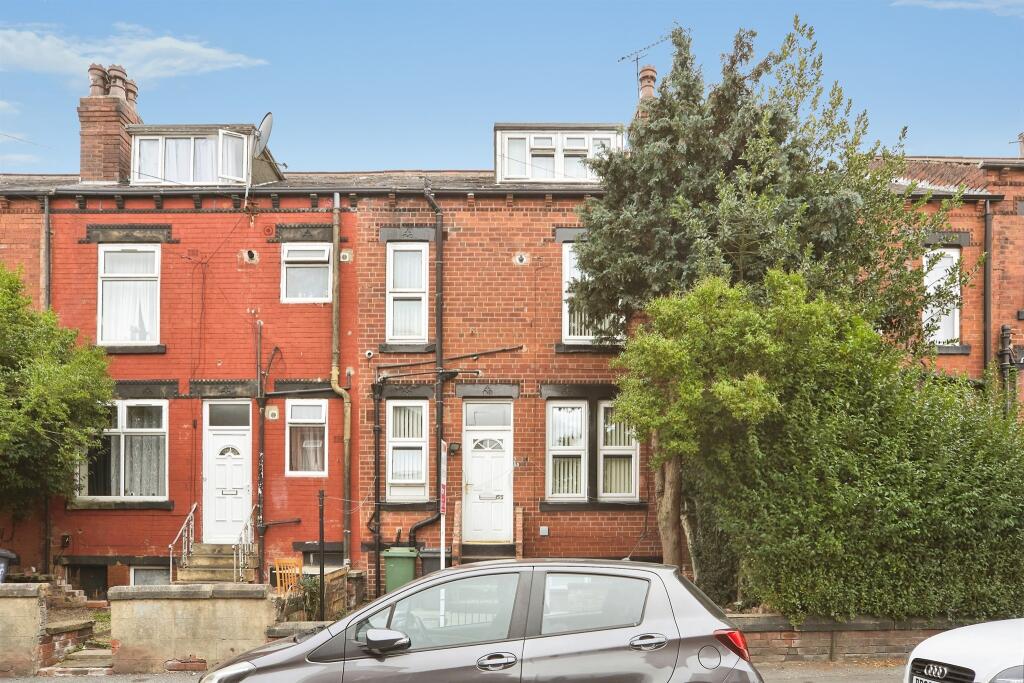 Main image of property: Dorset Road, Leeds