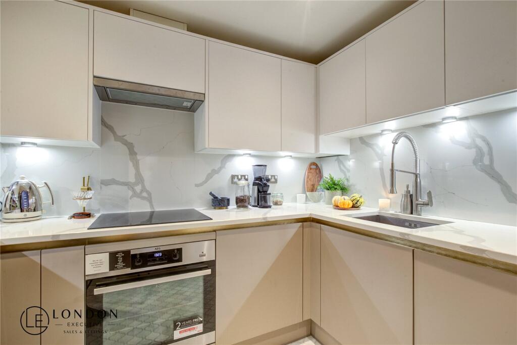 Main image of property: Oxford Heights, Old Marylebone Road, London, NW1