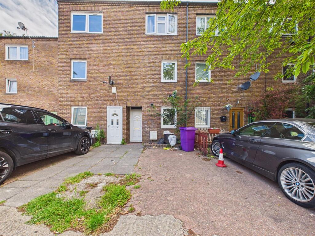 Main image of property: Brick Lane, Shoreditch, E1