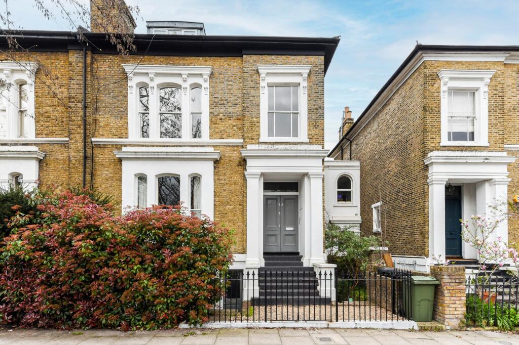 Main image of property: St Johns Grove, 
Archway, N19