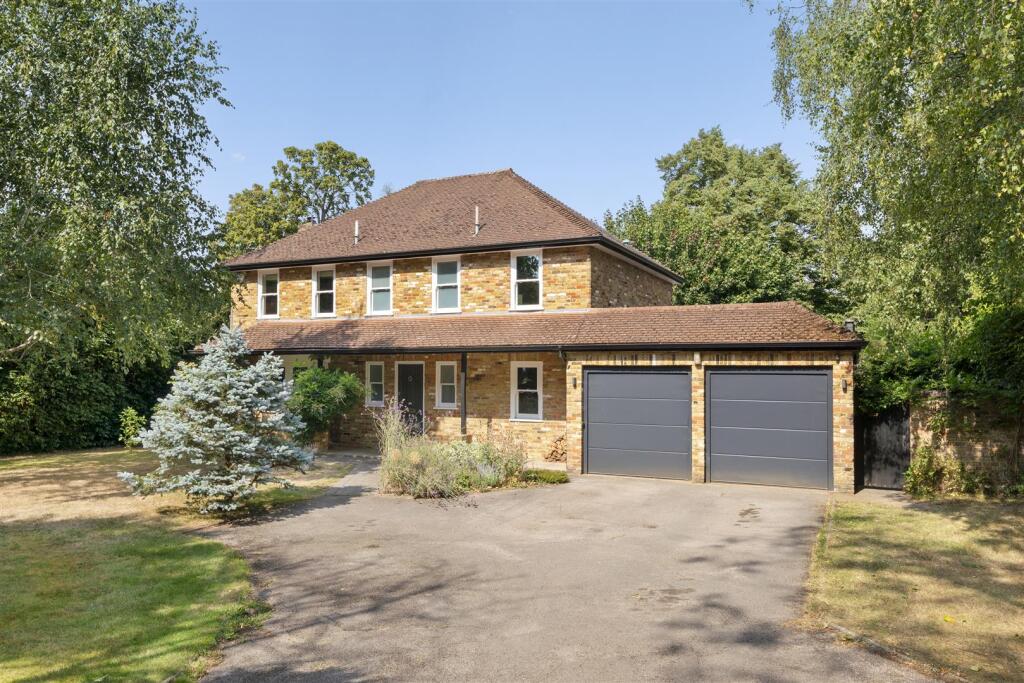Main image of property: Mountview Road, Claygate