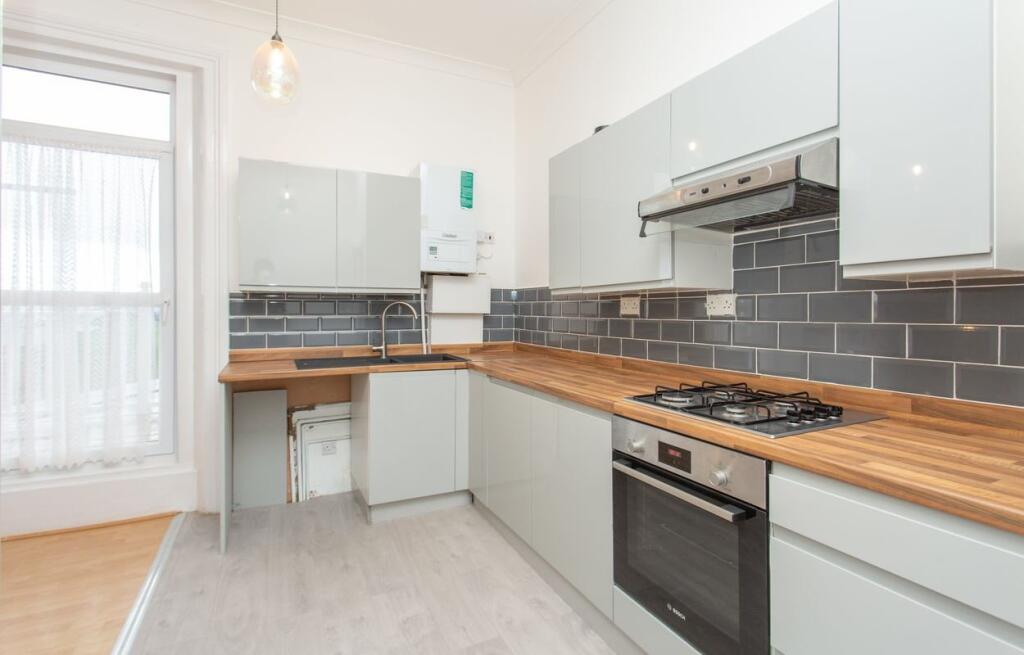 Apartment in Canterbury - View 2