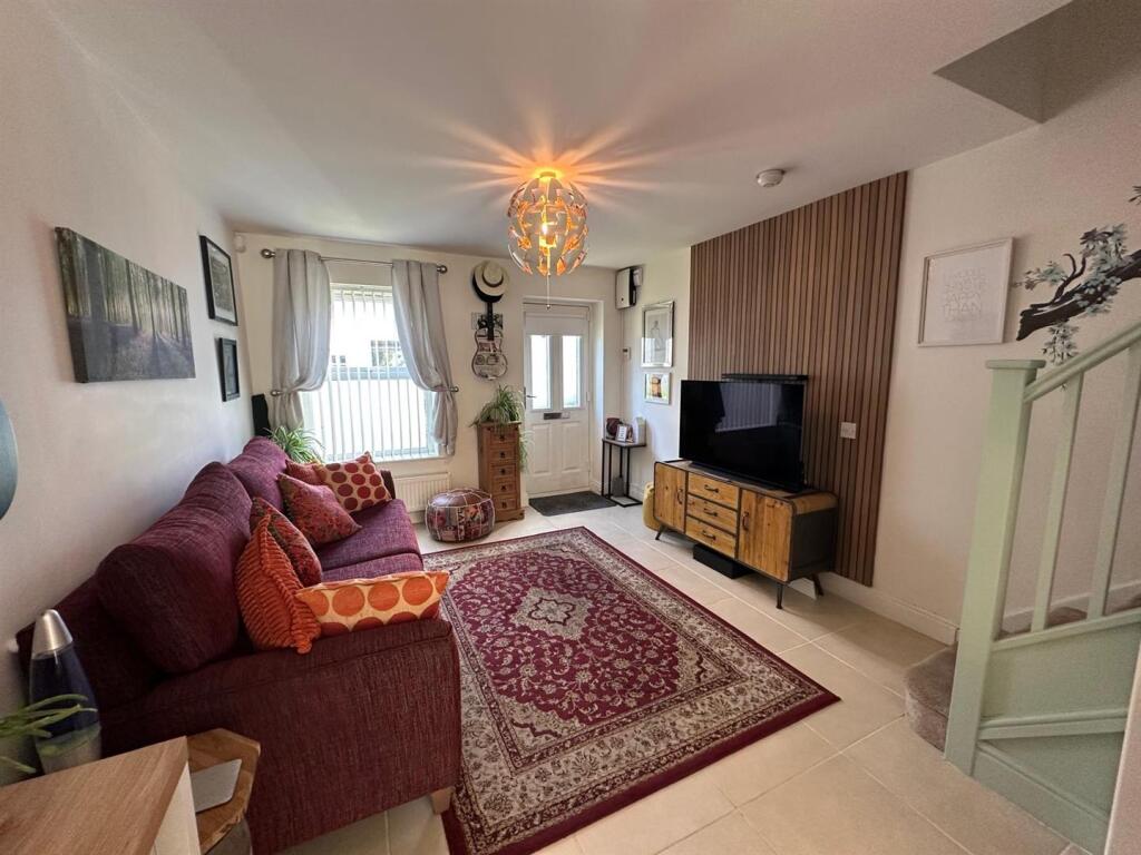 House in Stowmarket, Combs Ford - View 4