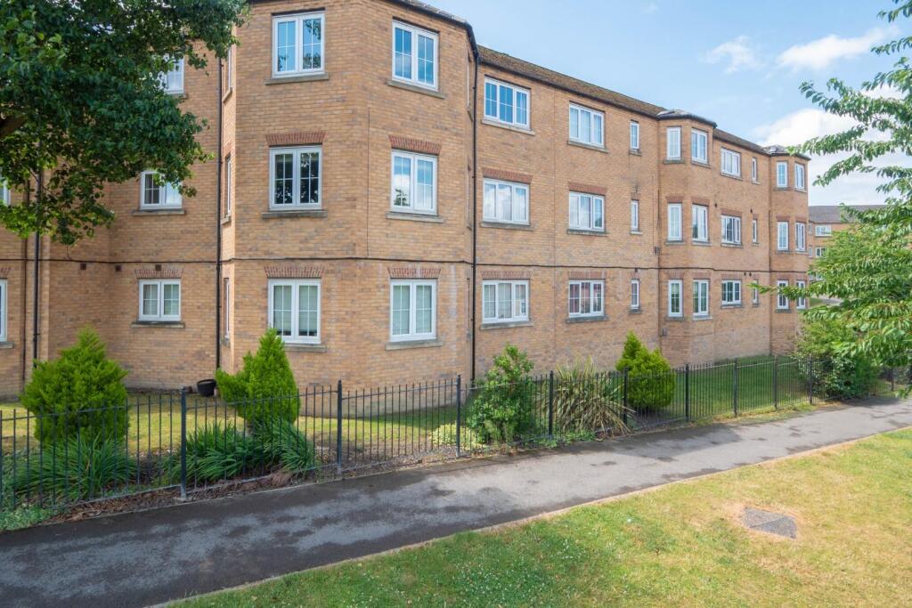 Main image of property: Broadlands View, Pudsey, LS28 9GF