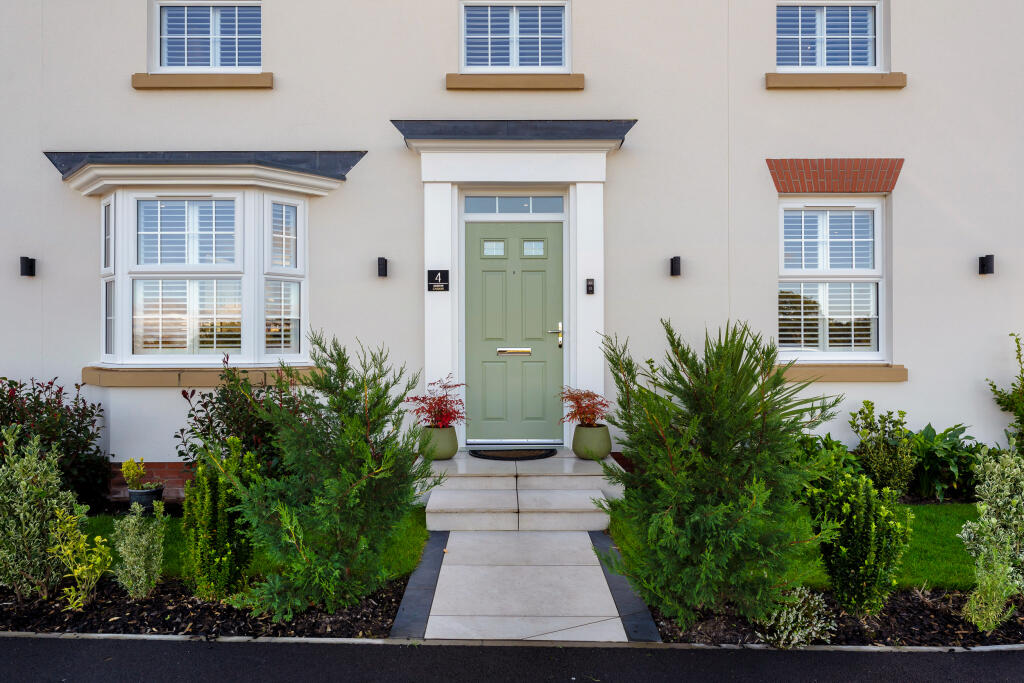 4, Ribston Gardens Appleton, Warrington photo 2