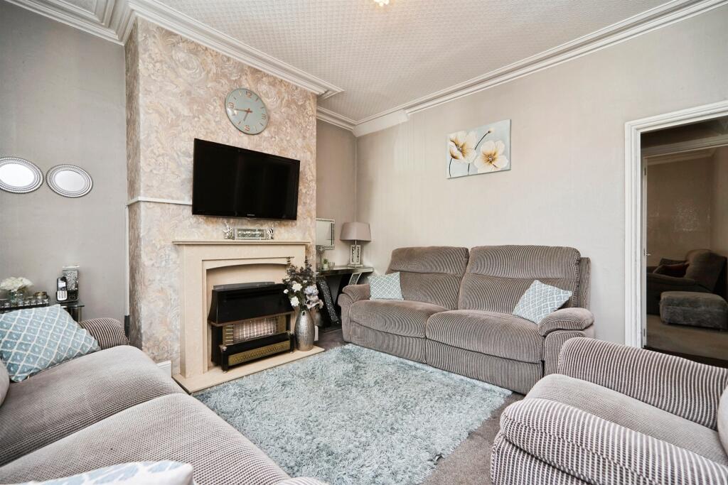 Mannheim Road, BRADFORD photo 3